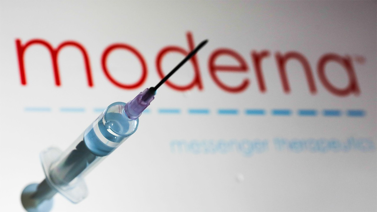 COVID-19 aşısında önemli gelişme: Moderna, onay için başvuru yapacak