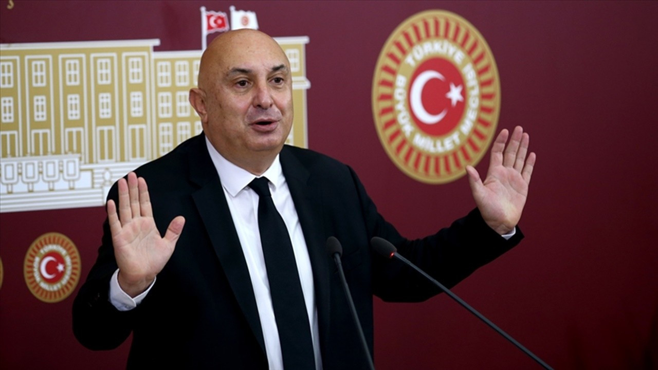 CHP'den COVID-19 tepkisi: Sağlık Bakanı milletimize gerçekleri söyleyememiştir