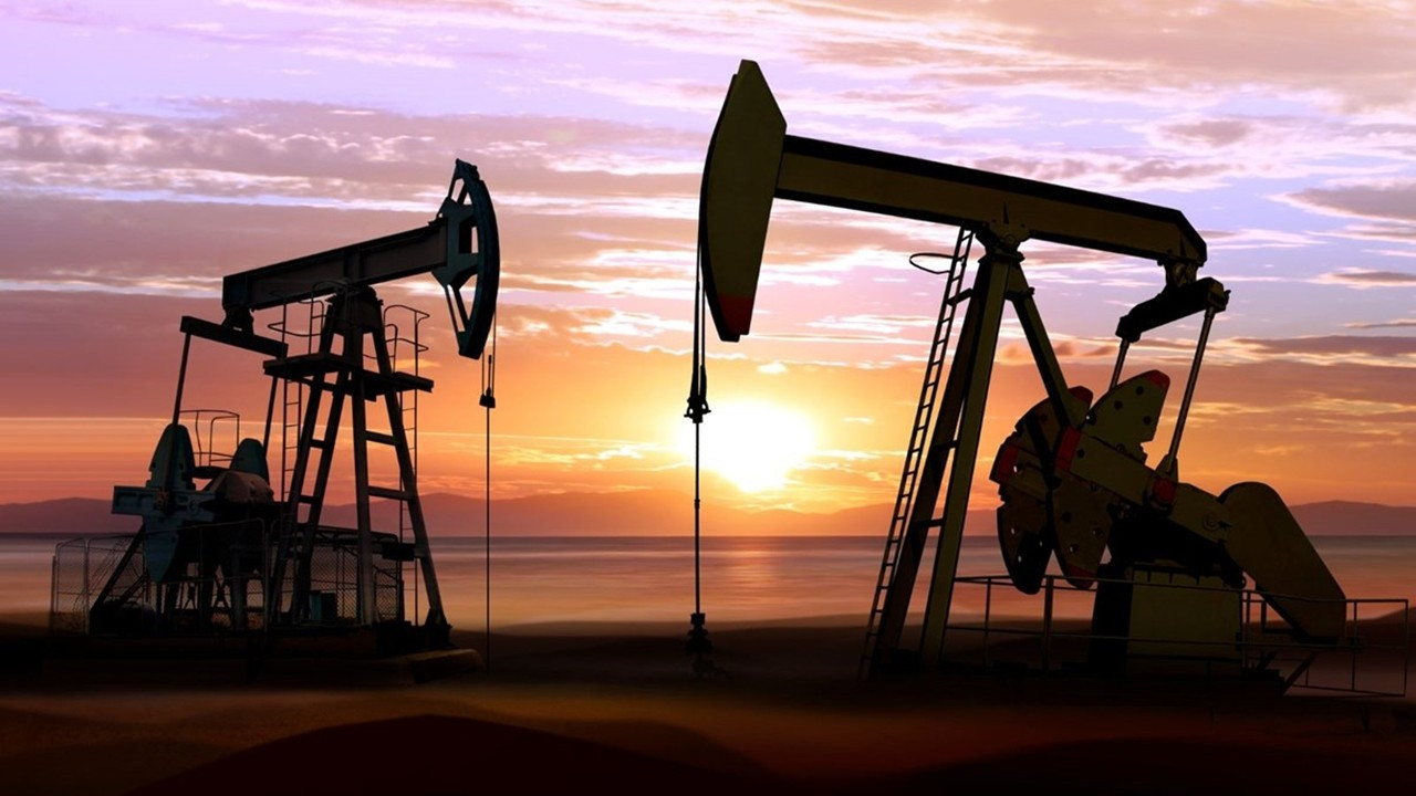 Petrol fiyatları COVID-19 endişeleri ile düşüşe devam ediyor