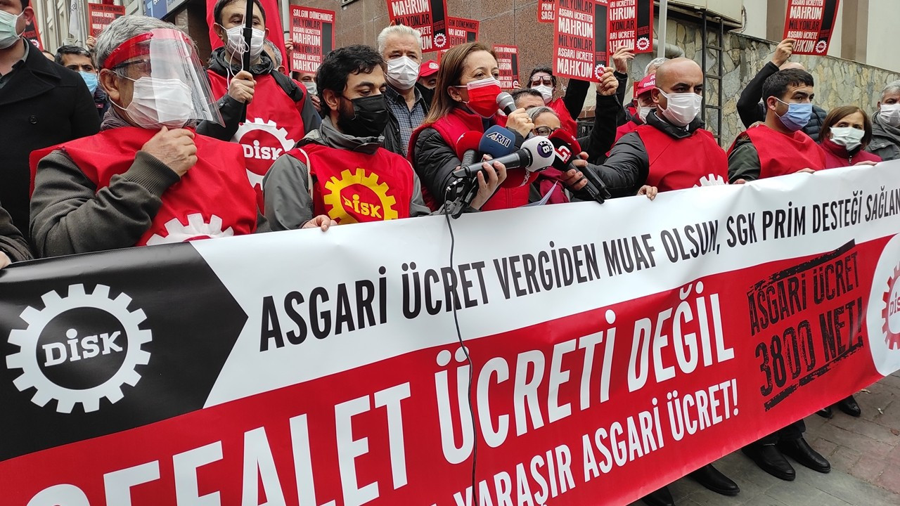 DİSK'ten "asgari ücret vergi dışı bırakılsın" talebi