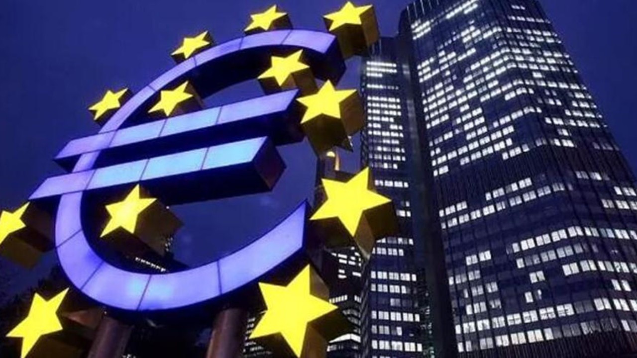 Euro Bölgesi'nde ekonomiye güven beklentilerin üzerinde