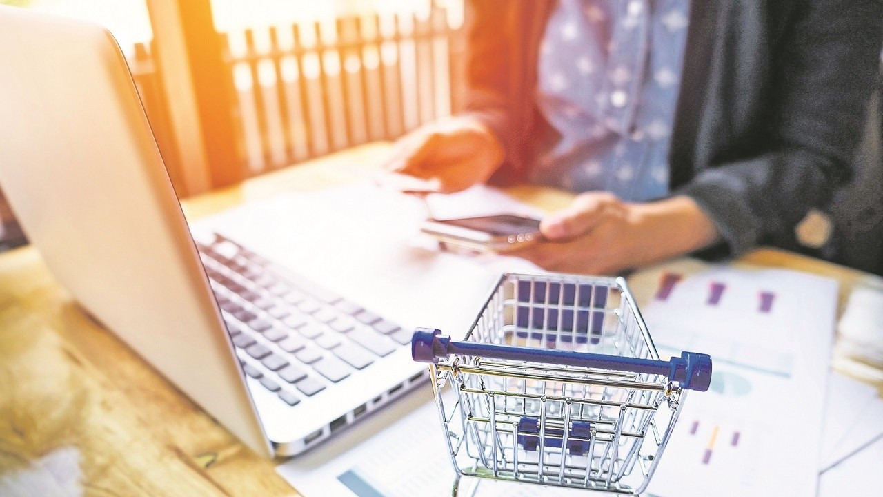 8 Mart'a özel e-ticaret desteği
