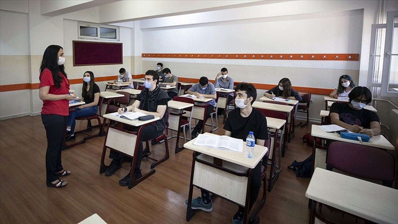 Kurslarda yüz yüze eğitim 22 Ocak'ta başlayacak