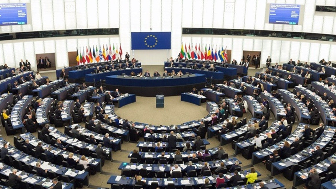 Dört AB ülkesinden gazda dinamik tavan fiyatı hazırlığı