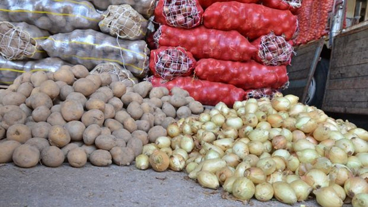 Patates ve kuru soğan ihracatına kısıtlama