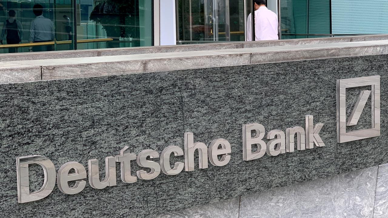 Deutsche Bank ECB için faiz tahminini yükseltti
