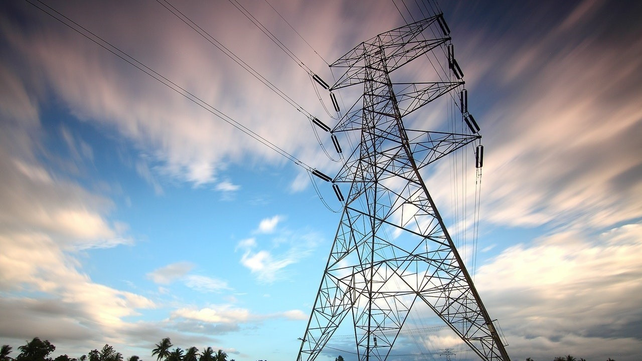 Elektrik depolama tesislerinin önü açılıyor
