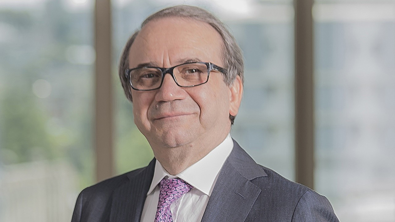 Borsa büyümek için yasanın uygulamaya geçmesini bekliyor