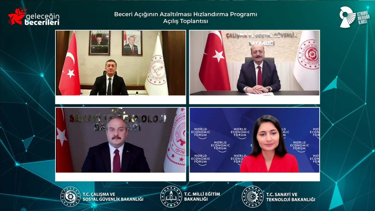 İş gücünün beceri açığı WEF iş birliğiyle azaltılacak