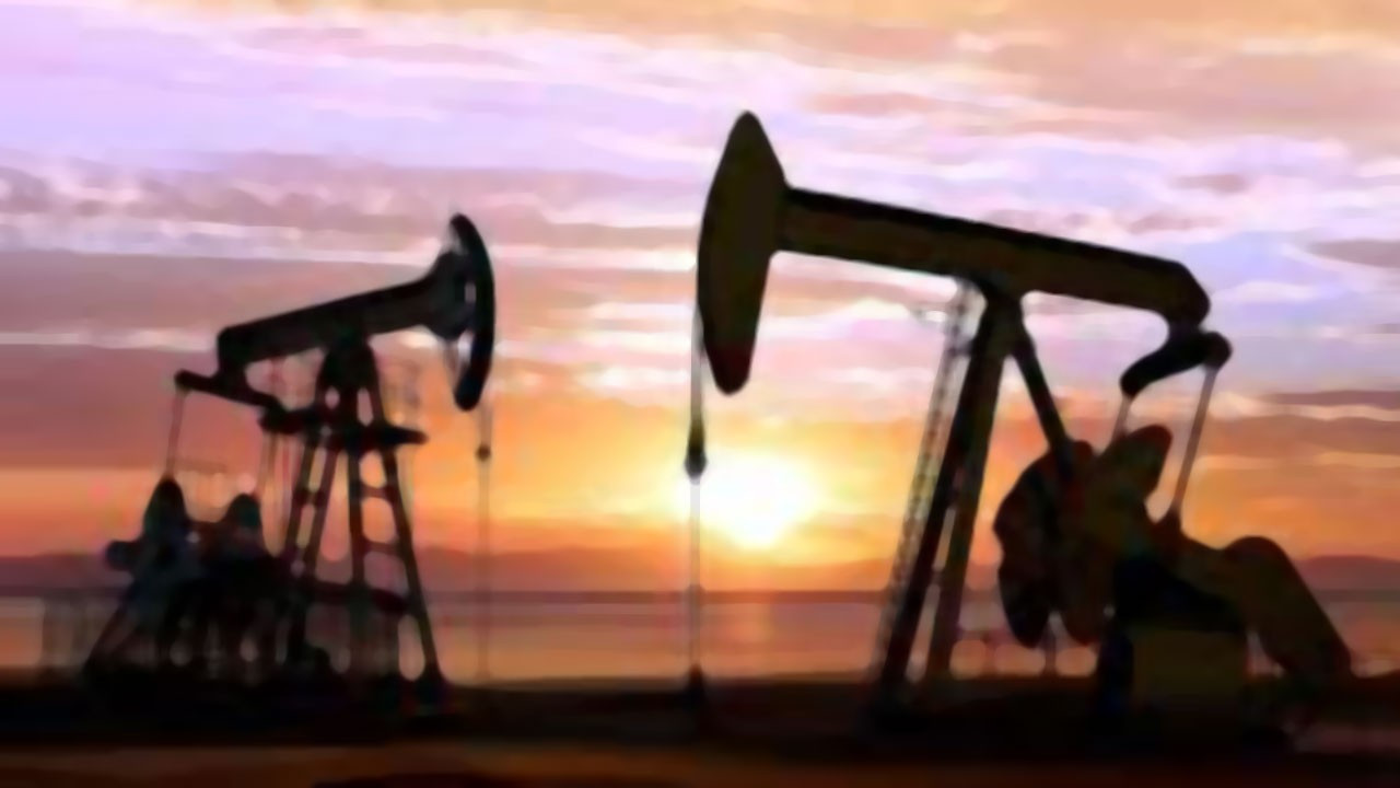 Petrolde dalgalı seyir