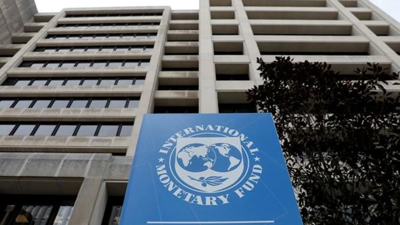 Gelişmiş-gelişen büyüme makası giderek açılıyor