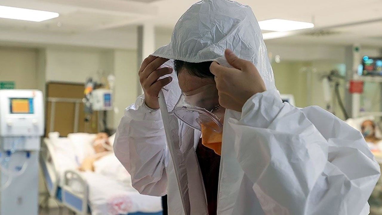 COVID-19'da haftalık 57 bin 113 vaka, 25 ölüm