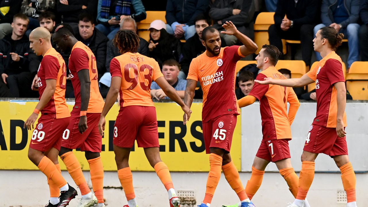 St. Johnstone: 2 - Galatasaray: 4