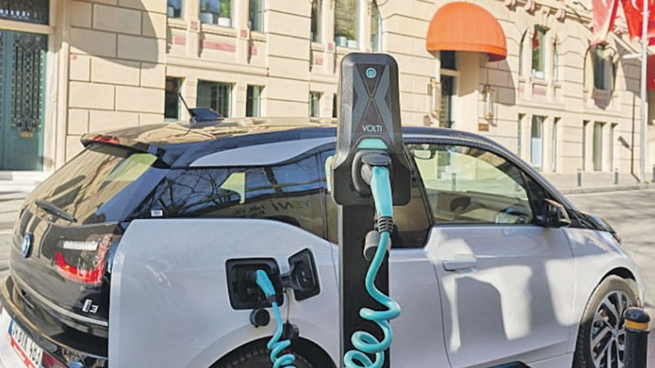 Elektrikli araçlar için taşınabilir şarj, eylülde piyasaya çıkıyor