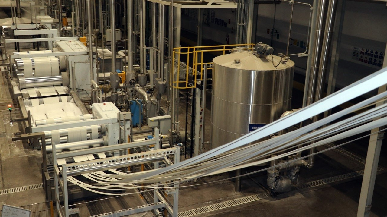 Polyester ithalatında kısıtlama kısmen kaldırıldı