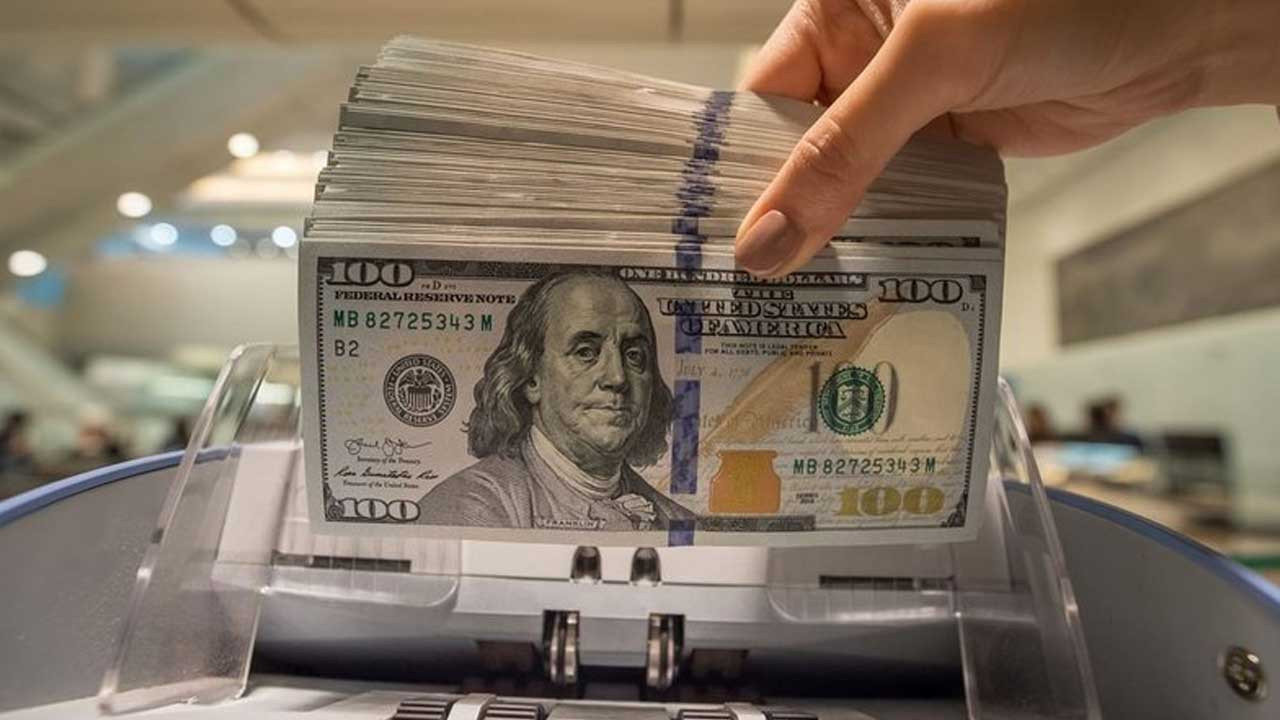 Dolar/TL'de yeni zirve: 18.40