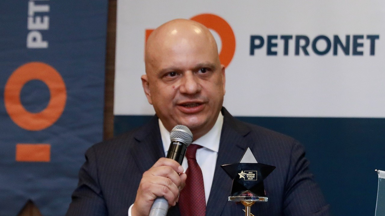 Petronet, kamu ve özel sektörde büyümeye devam ediyor