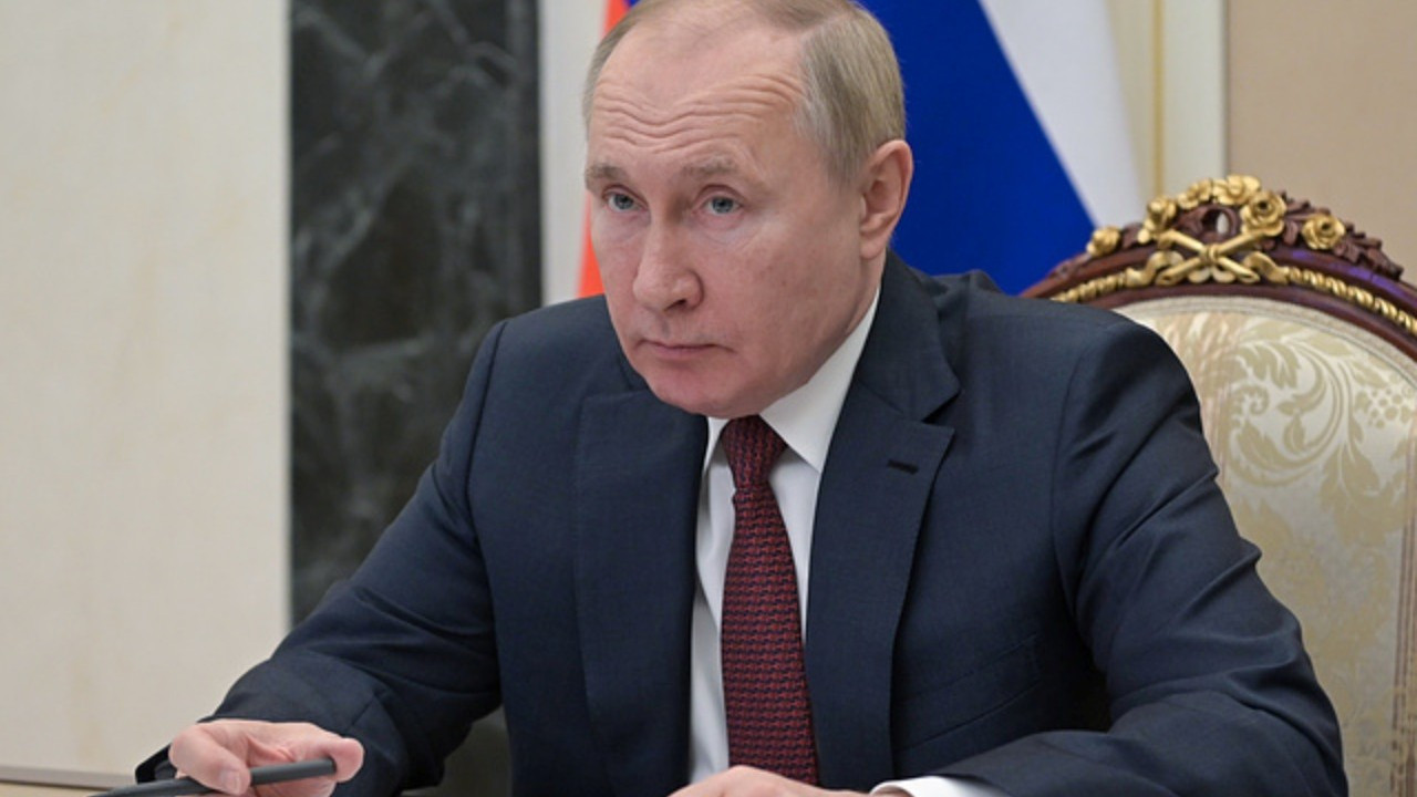 Putin’den Omicron açıklaması: 2 haftamız var