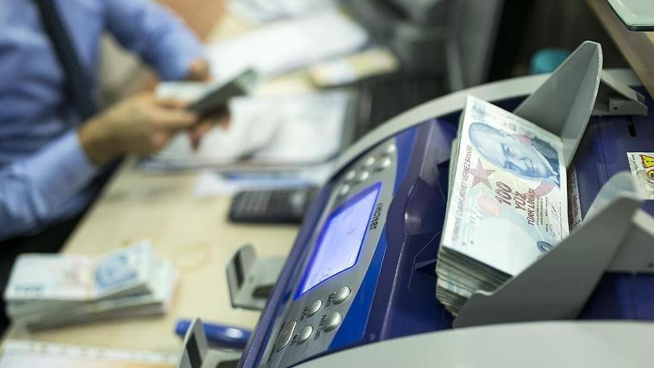 Bankalar 'dönüşüm' yarışına girecek