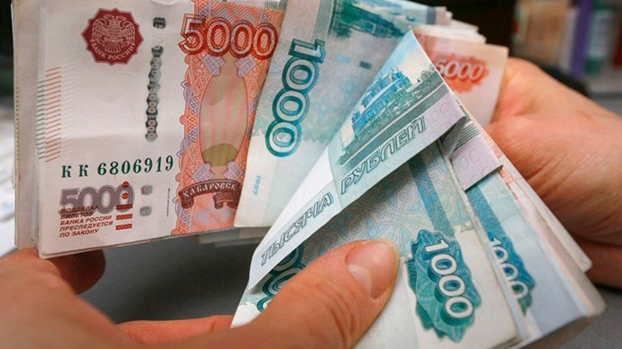 İş dünyası Ruble ile ticaretten umutlu