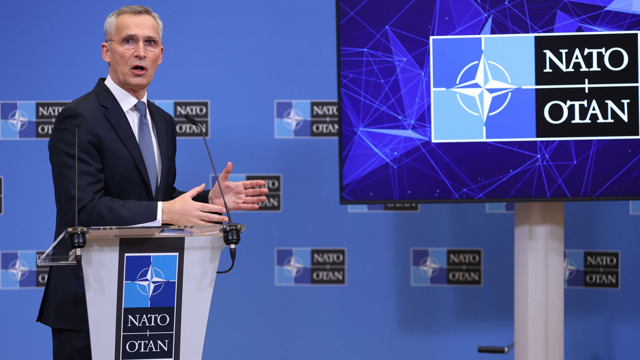 Stoltenberg, NATO'nun ilk emisyon hedefini açıkladı