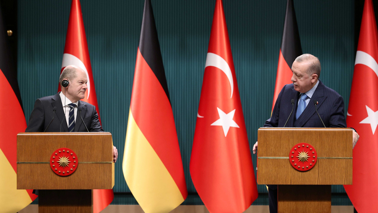 Erdoğan: Almanya ile ticaret hacmimizi 50 milyar dolara taşıyacağız