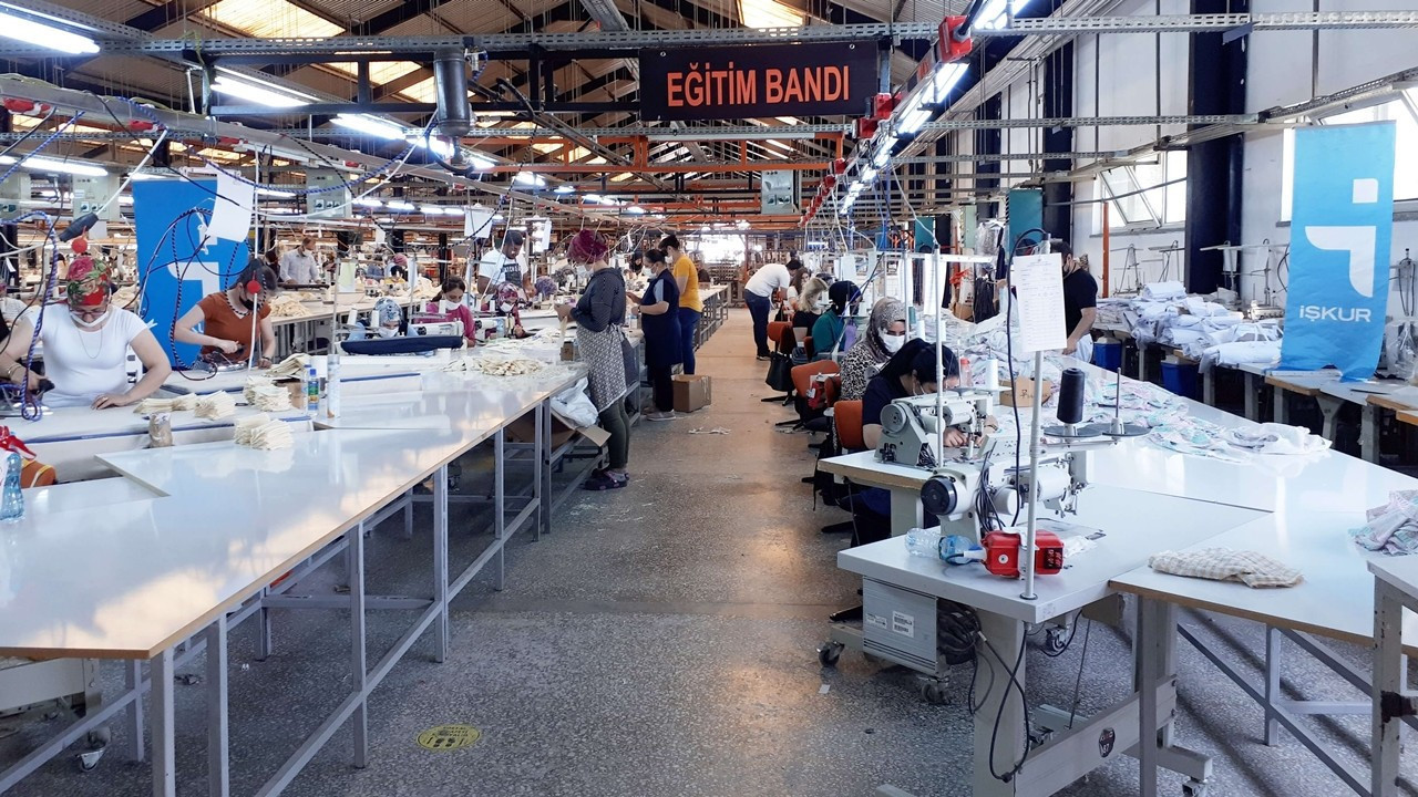 İşbaşı Eğitim Programı’na 3 yılda 9.3 milyar liralık kaynak