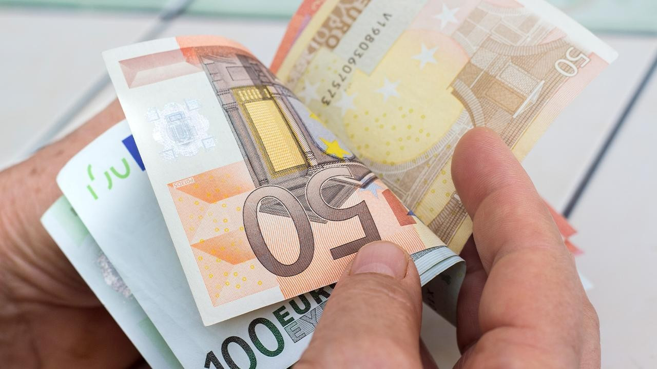 Almanya emeklilere enflasyonun üzerinde zam verecek