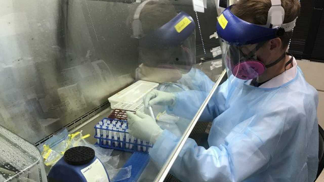 Japonya'da COVID-19 günlük vaka sayısı 100 binin üzerine çıktı