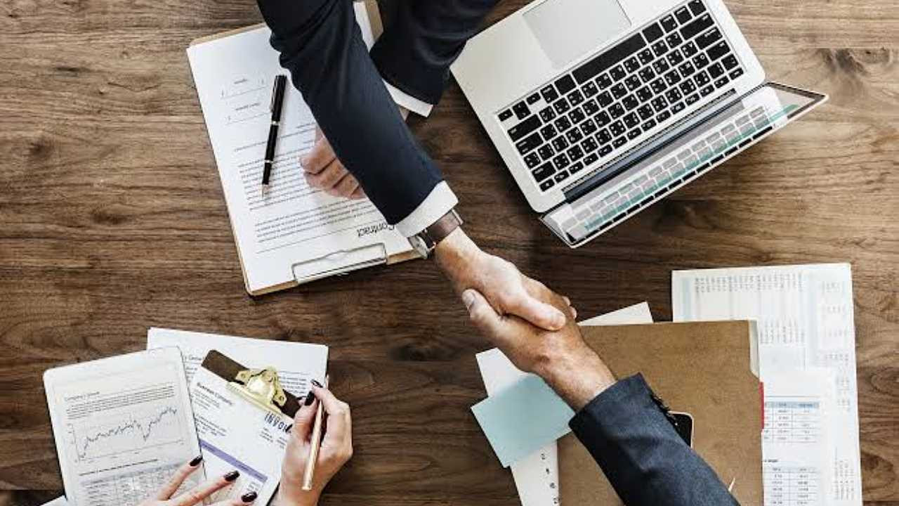 Mikro, E-Mükellef'i satın alıyor