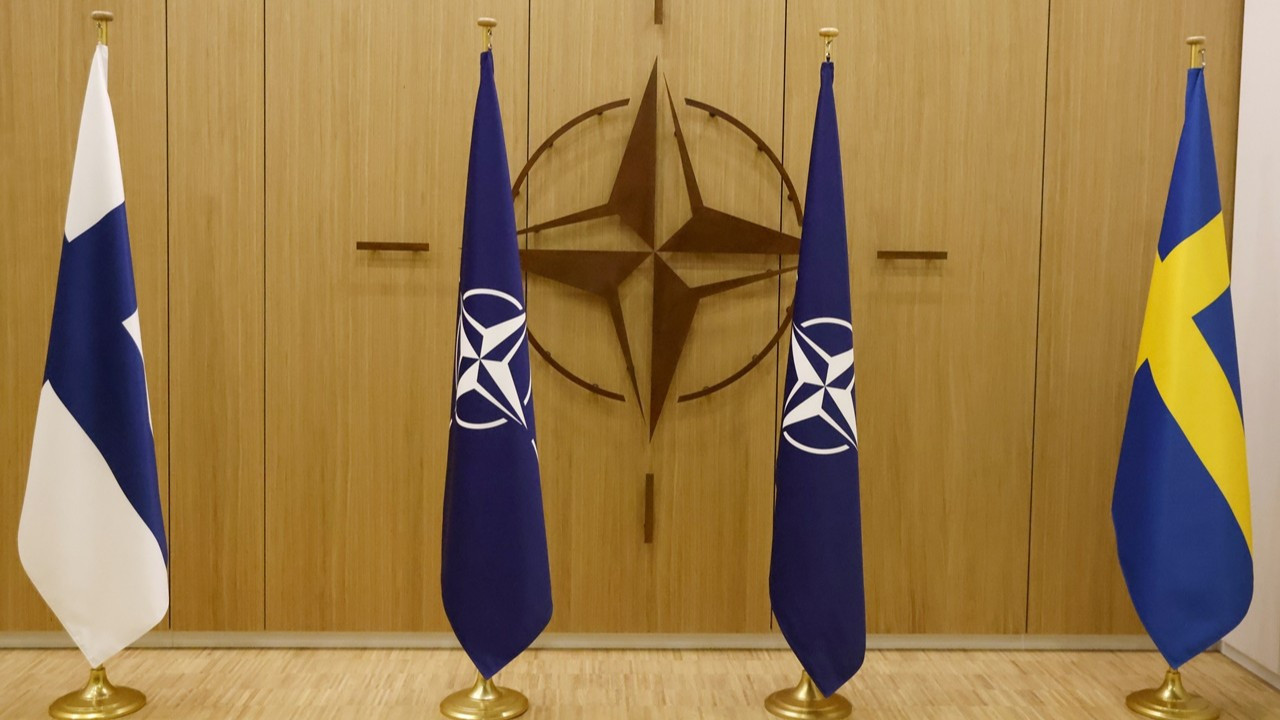 Türkiye ile İsveç ve Finlandiya arasındaki NATO görüşmesi başladı