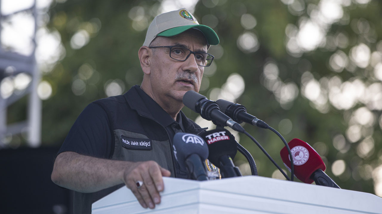 Bakan Kirişci: Tohumluk fiyatları ekmeklik buğday için kilogram başına 10,5 lira