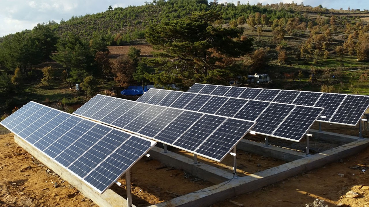 İhtiyaç fazlası GES elektriği hanelere ücretsiz dağıtılacak