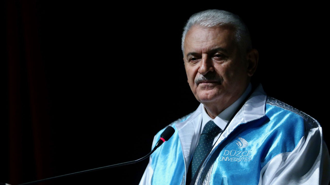 Binali Yıldırım COVID-19'a yakalandı