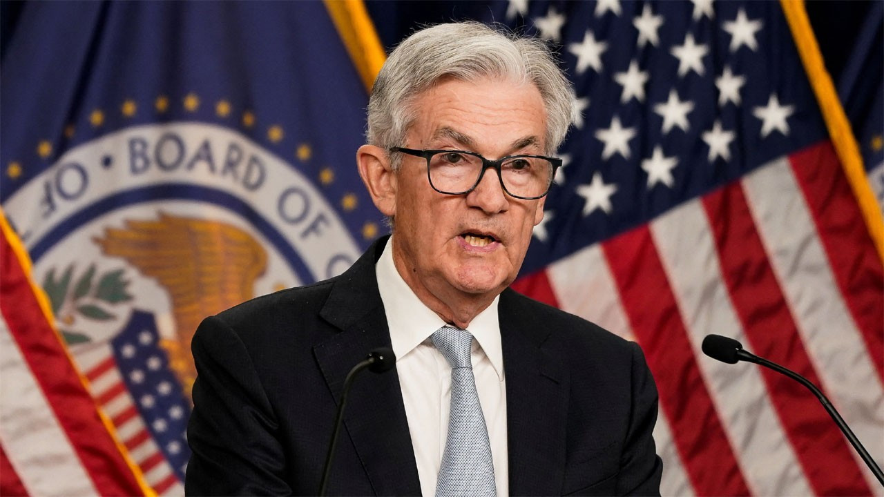 Powell: Faiz artış hızı aralıkta yavaşlayabilir