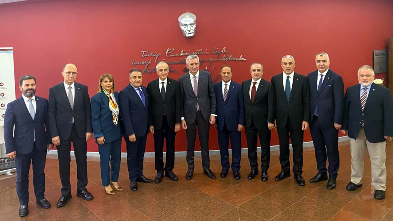 İSO'da Erdal Bahçıvan yeniden başkan seçildi