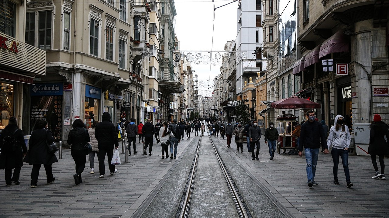 İstiklal Caddesi'nde yeni dönem: Bataryalı tramvaylar geliyor