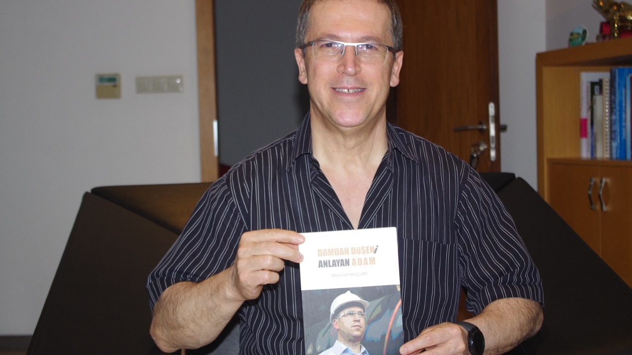 Bir sanayici neden ailesi için kitap yazar?