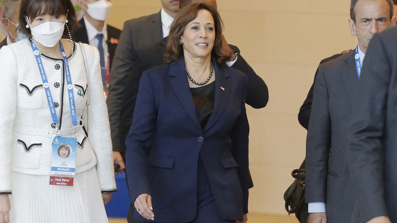 Kamala Harris: Burada kalıcıyız