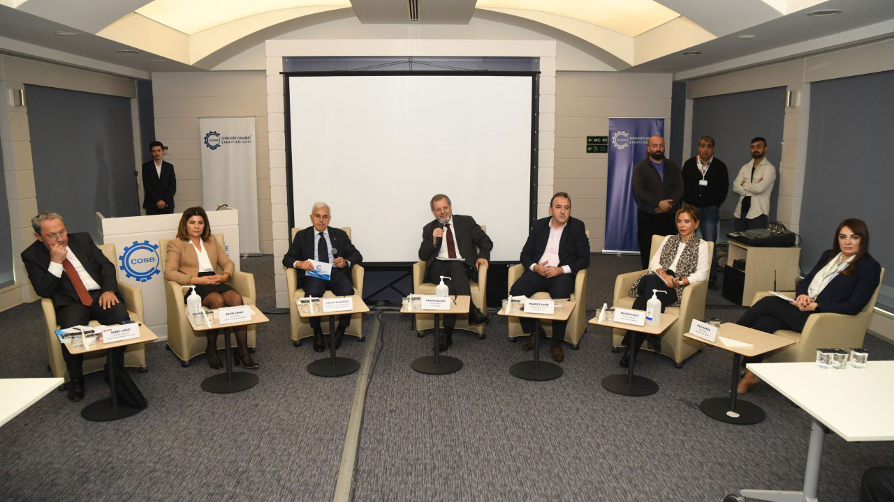 İş dünyası gelecek için temkinli