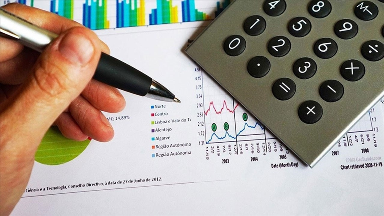 Halen pahalı olmayan şirketler ve sektörler var