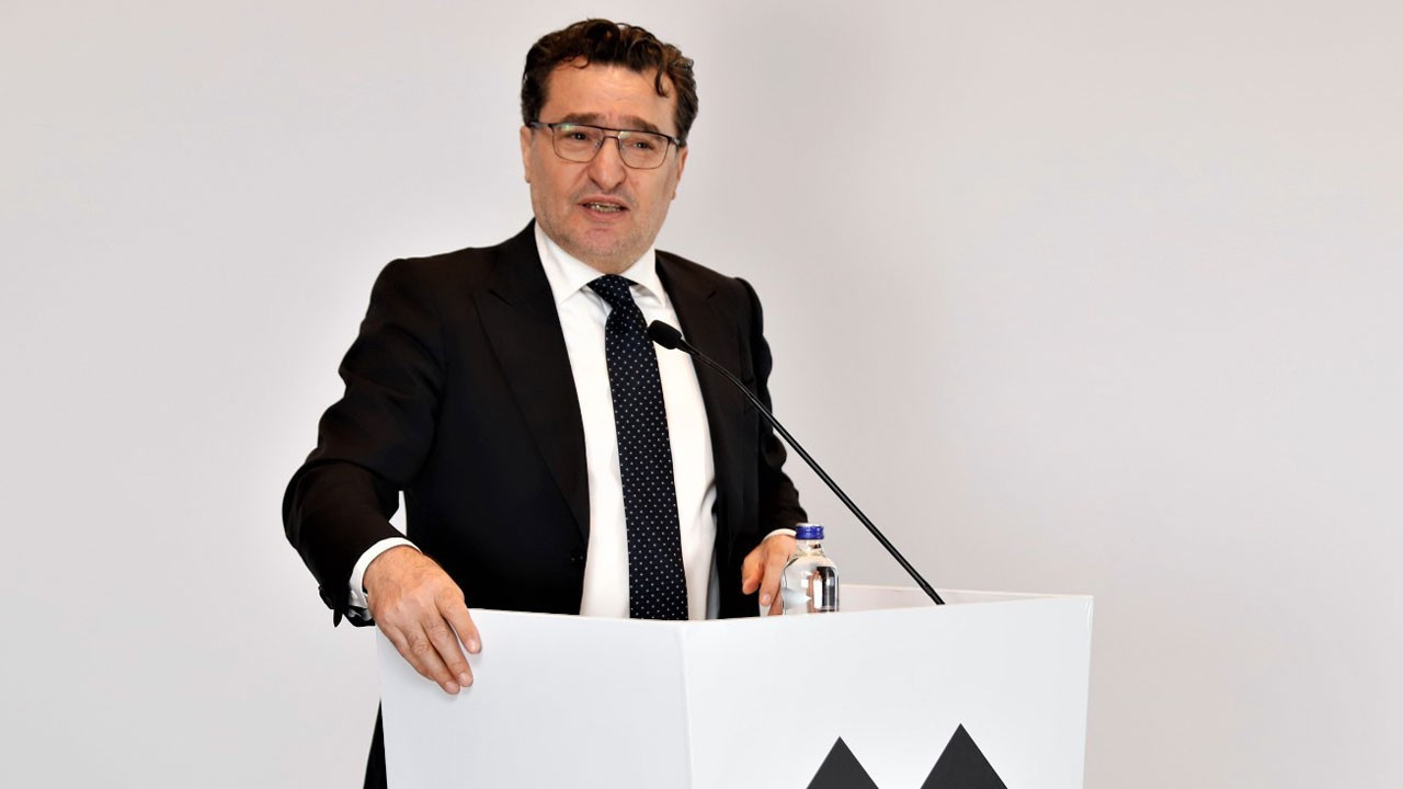 Mobilyada iki fuar alanı çadırla büyüdü