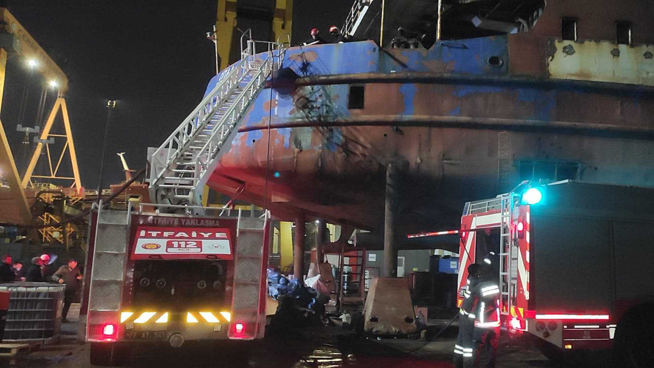 Yalova'da tersanede yangın: 3 işçi tedaviye alındı