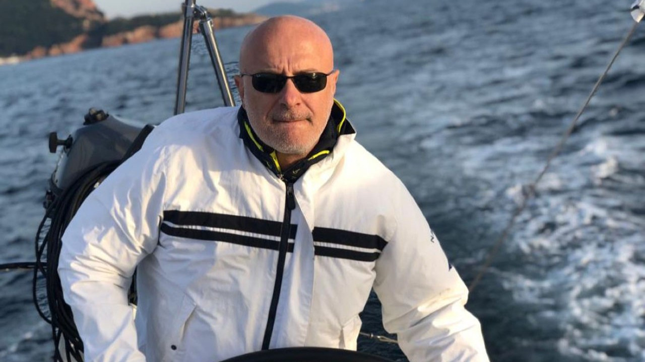 Renault Group Türkiye CEO'su Hakan Doğu görevinden ayrıldı