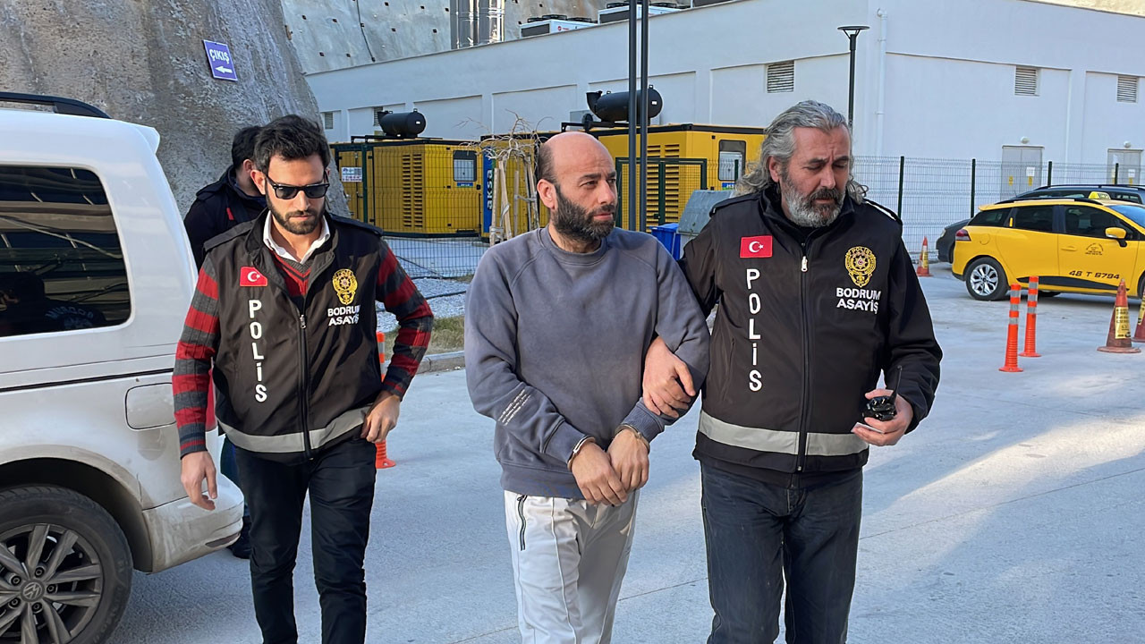 Kahramanmaraş'ta yıkılan binanın müteahhidi Bodrum'da yakalandı