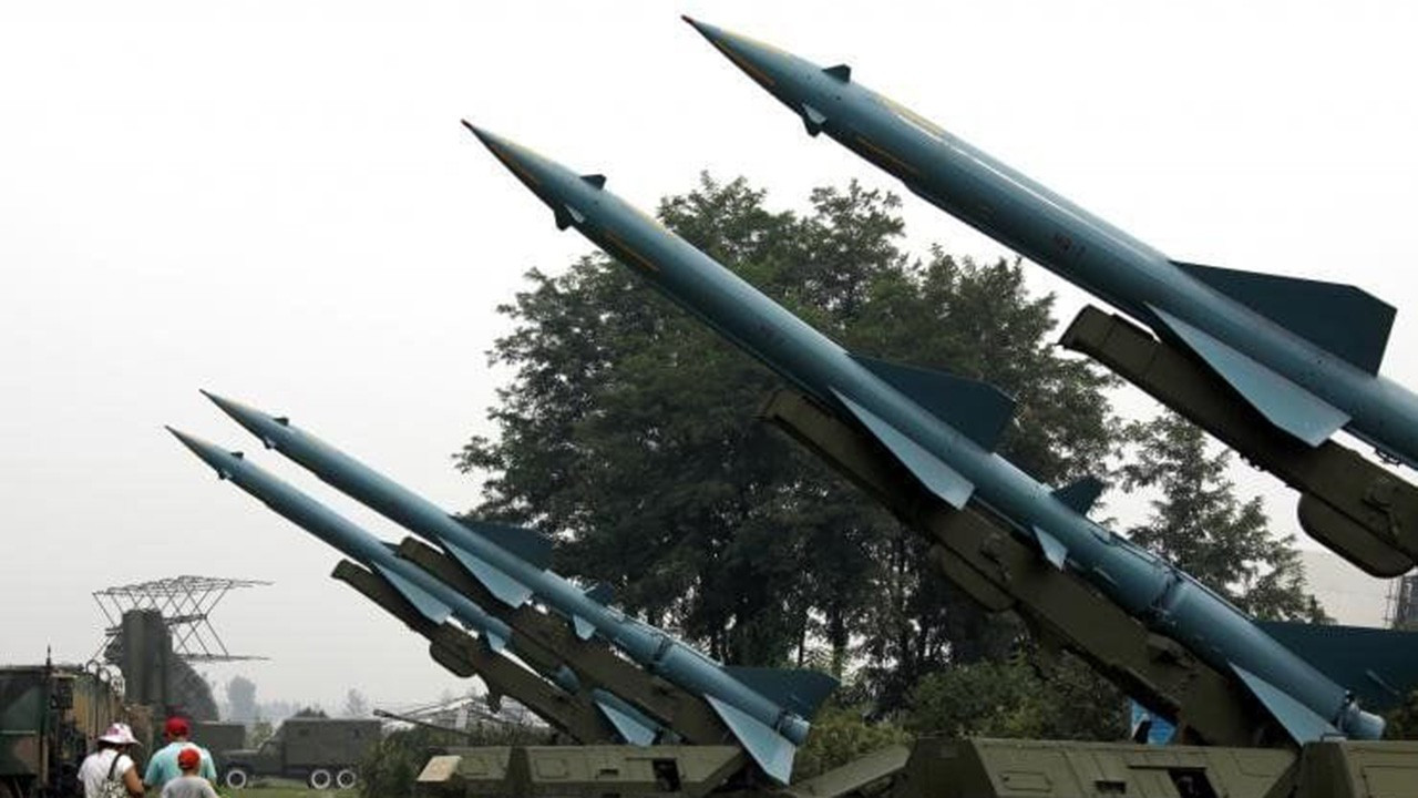 Kuzey Kore'nin balistik füze fırlattığı açıklandı