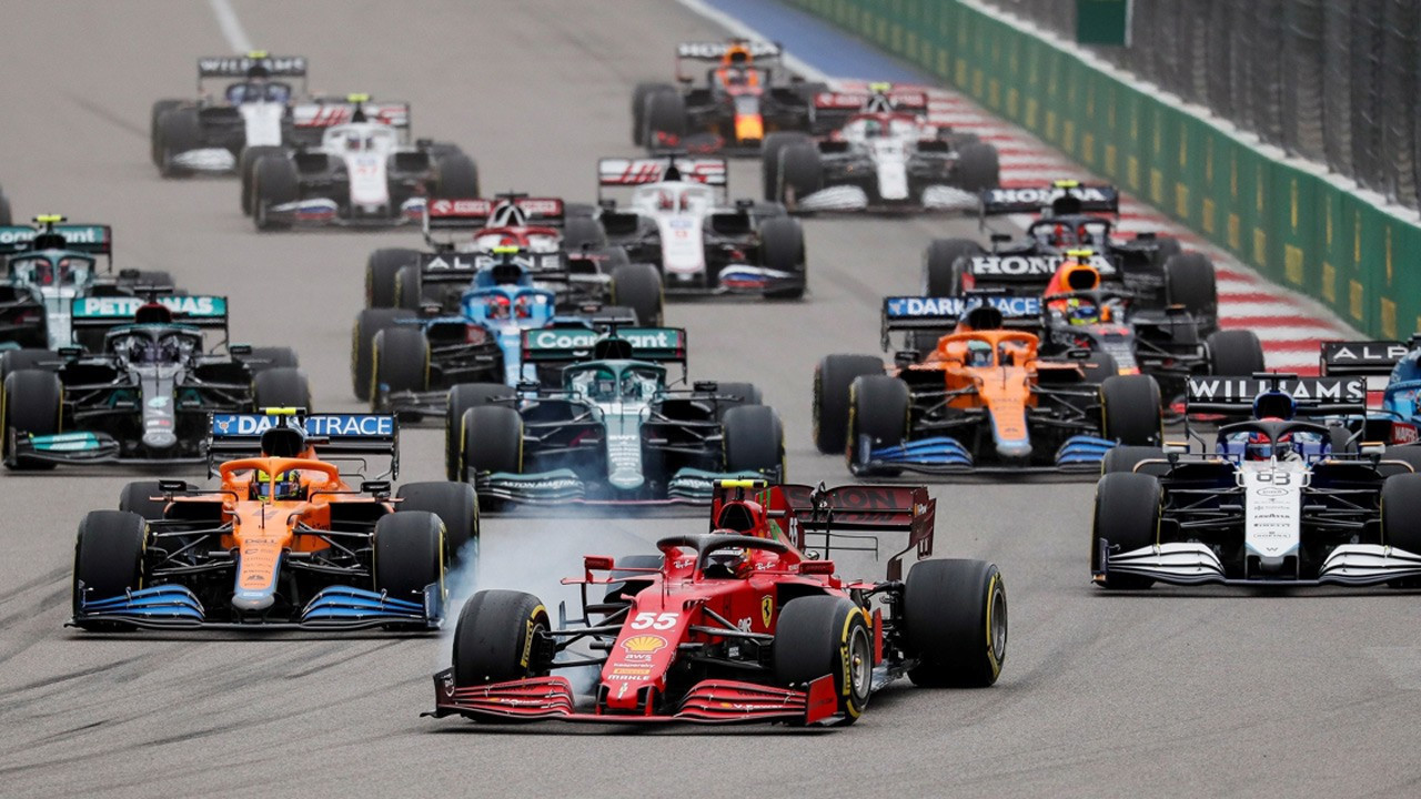 Formula 1 sezonu başlıyor: Bir ilk yaşanacak