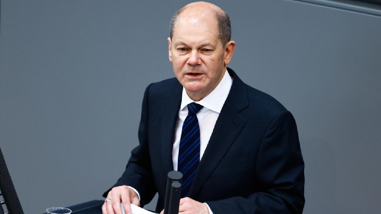 Almanya Başbakanı Scholz: Çok ciddi bir konu, hızla aydınlatılacak