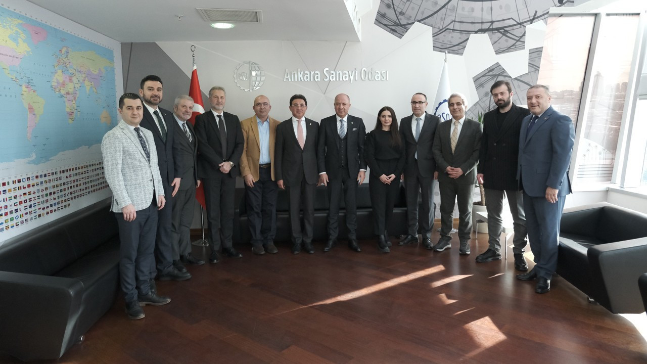 “İzin aşamasında yoruluyoruz, bütün izin süreçleri tek makamdan yönetilmeli”