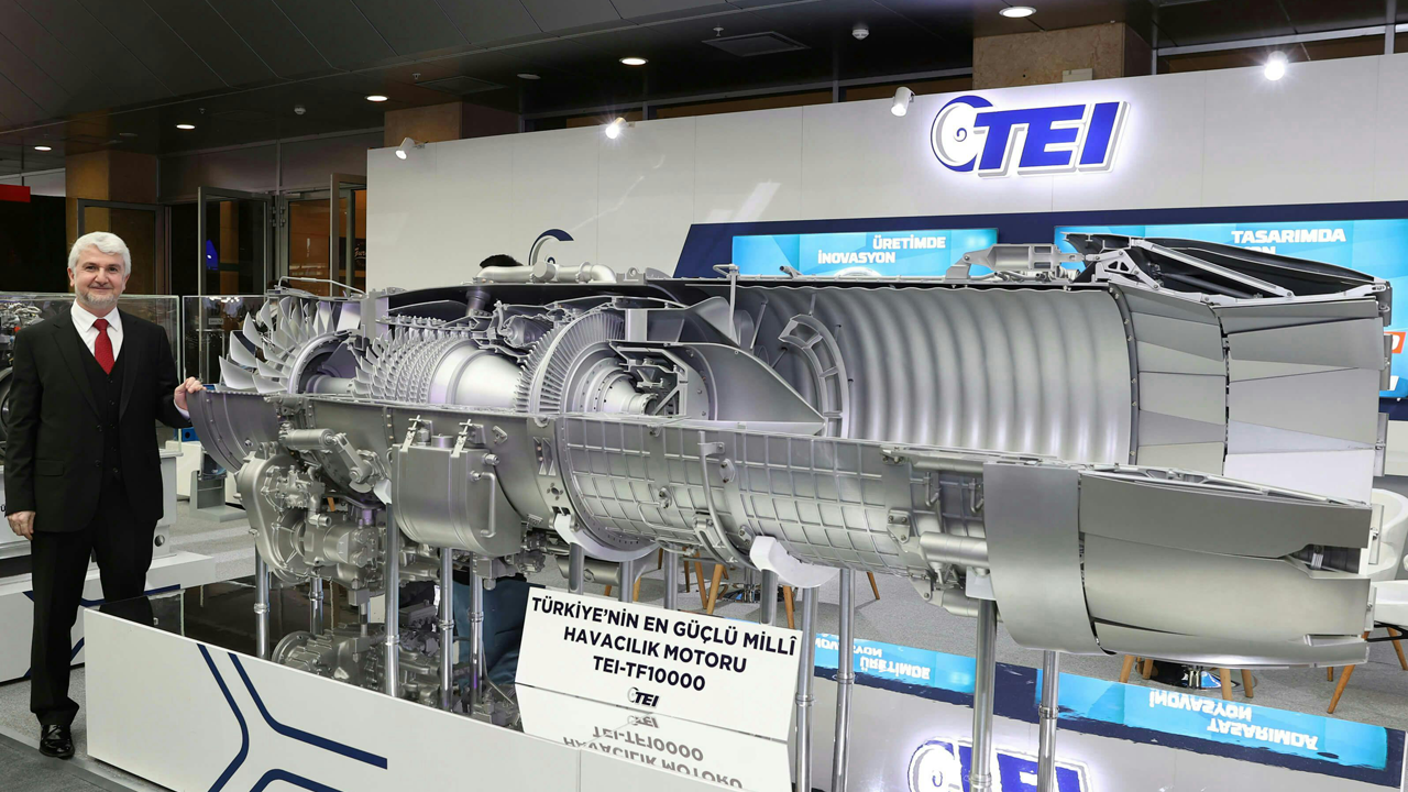 Gökyüzünde uçan her iki uçaktan birinde TEI'nin imzası var